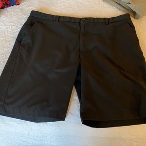Men’s Greg Norman charcoal  golf shorts
